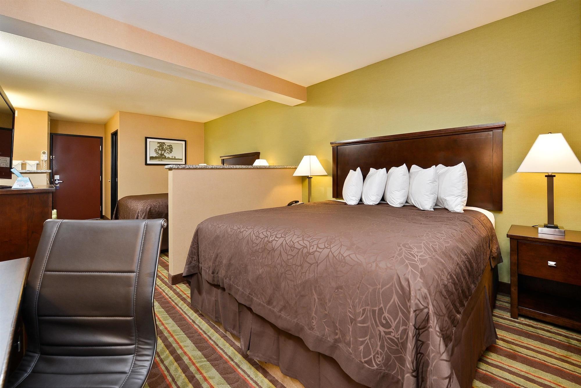 Best Western Wilsonville Inn & Suites Buitenkant foto