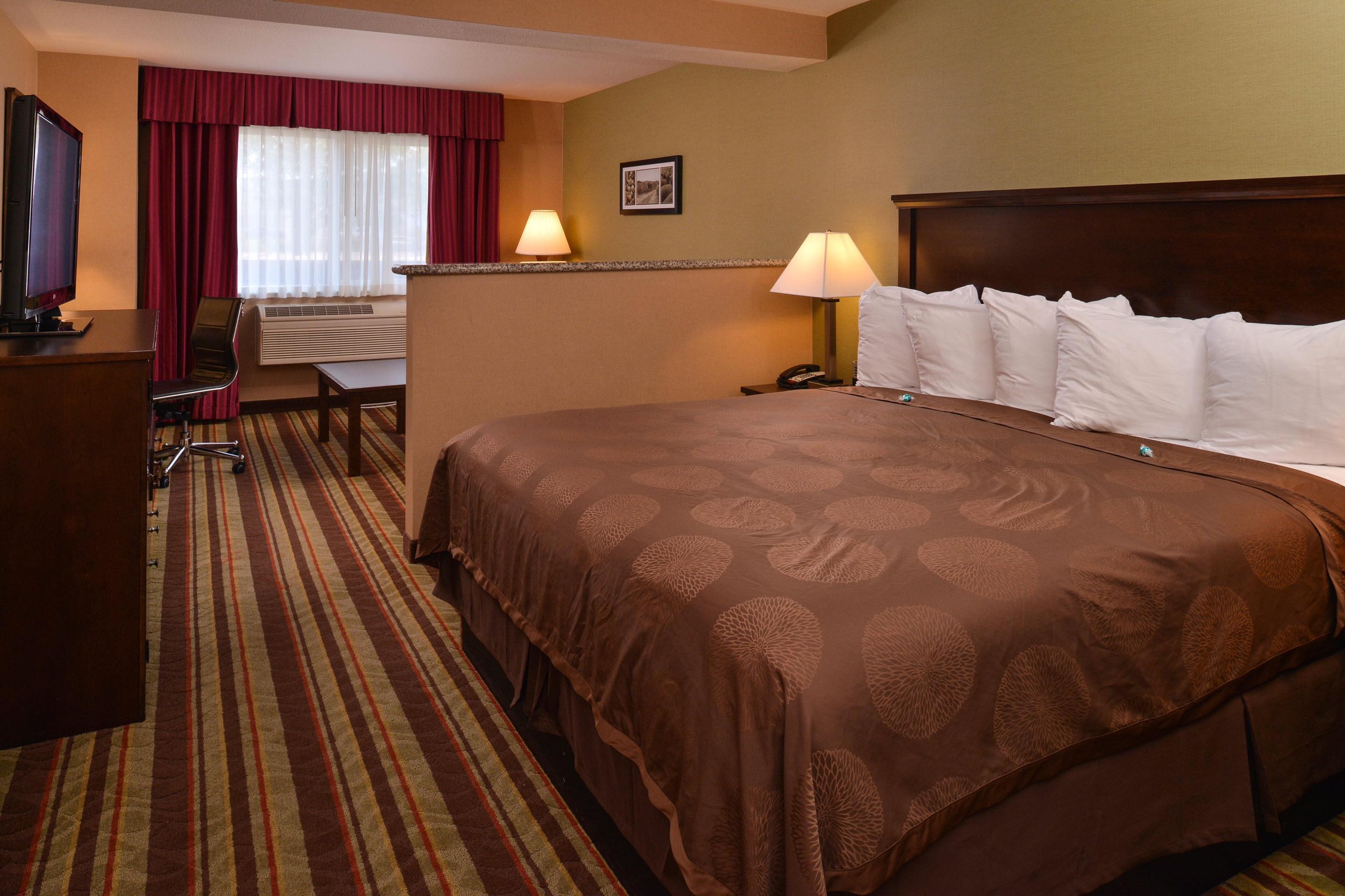 Best Western Wilsonville Inn & Suites Buitenkant foto