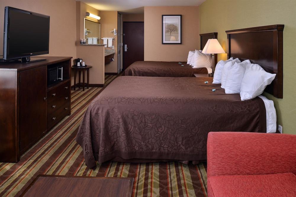 Best Western Wilsonville Inn & Suites Buitenkant foto